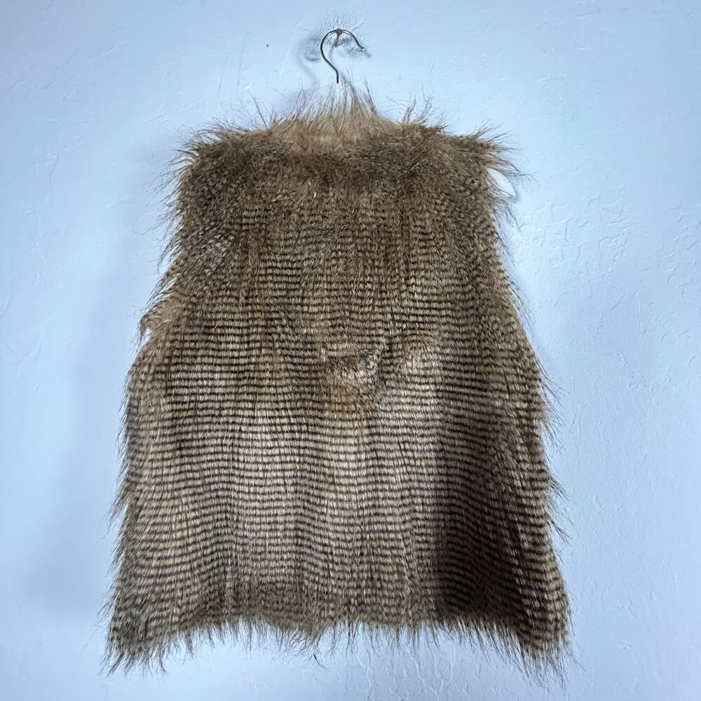 Yoki Womens Vegan Fur Vest Large Brown Lightweight Outdoor Cozy Faux Sherpa New - Picture 2 of 6